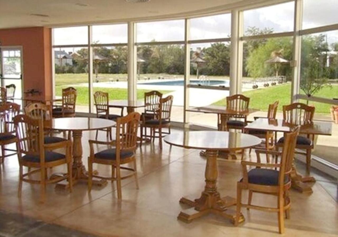 Paradores Austral Bahía Blanca Eksteriør billede